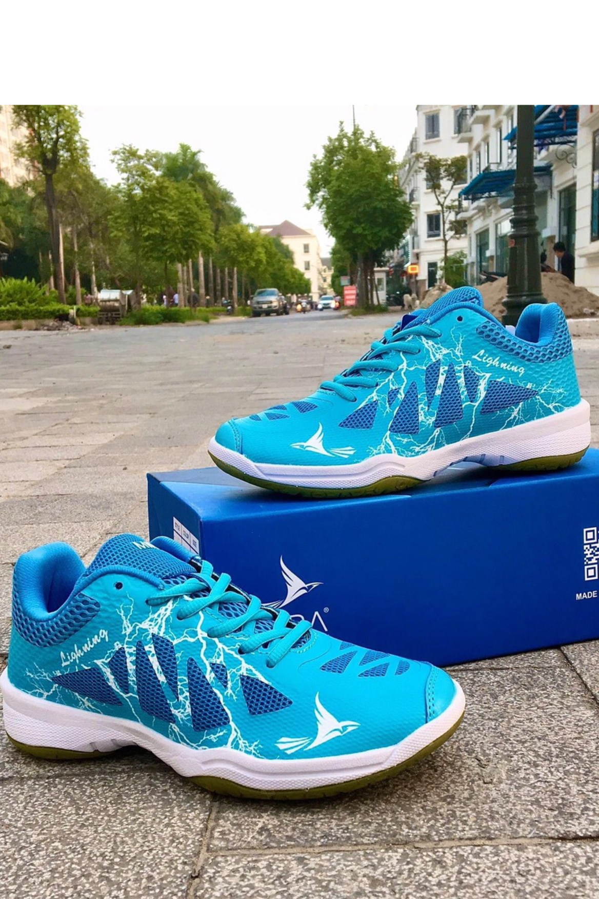 Giày bóng chuyền cầu lông Mira lighting màu xanh ngọc
