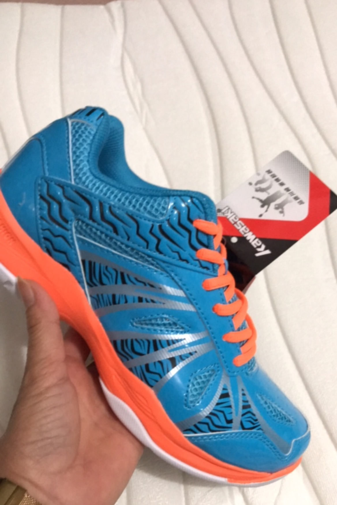 Giày bóng chuyền, cầu lông Kawasaki K076 màu xanh đế cam chính hãng