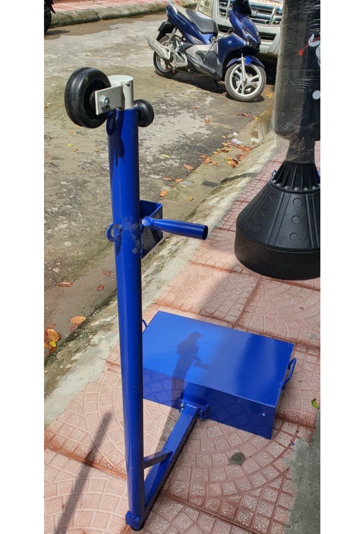 Cột cầu lông đối trọng