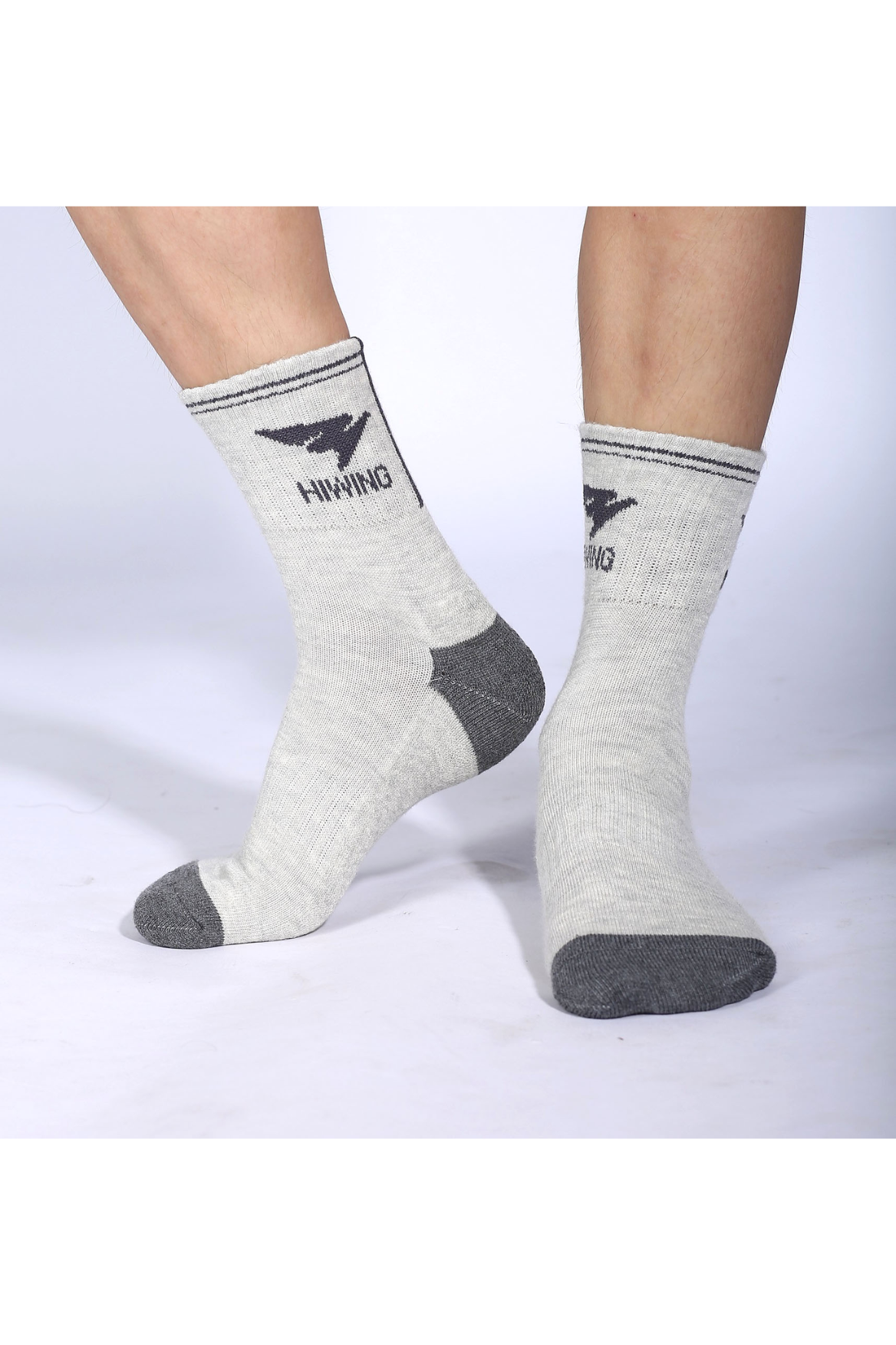 Tất bóng chuyền, tất cầu lông, bóng đá thể thao Hiwing 66 màu xám chính hãng