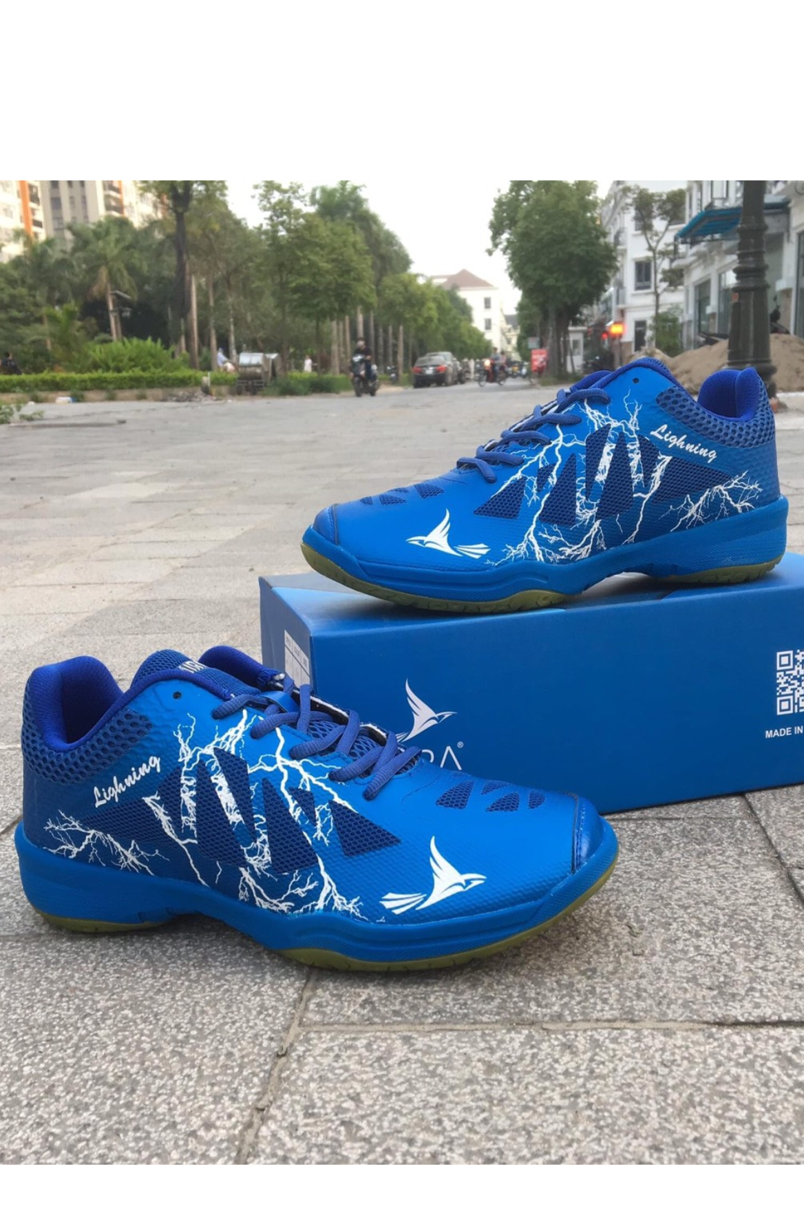 Giày bóng chuyền cầu lông Mira lighting màu xanh dương