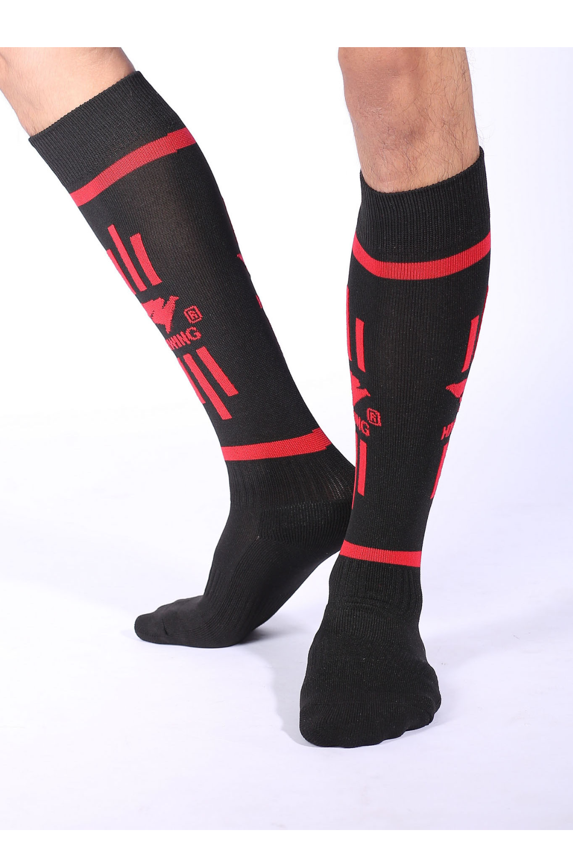 Tất bóng chuyền, tất cầu lông, bóng đá thể thao Hiwing màu đen chính hãng