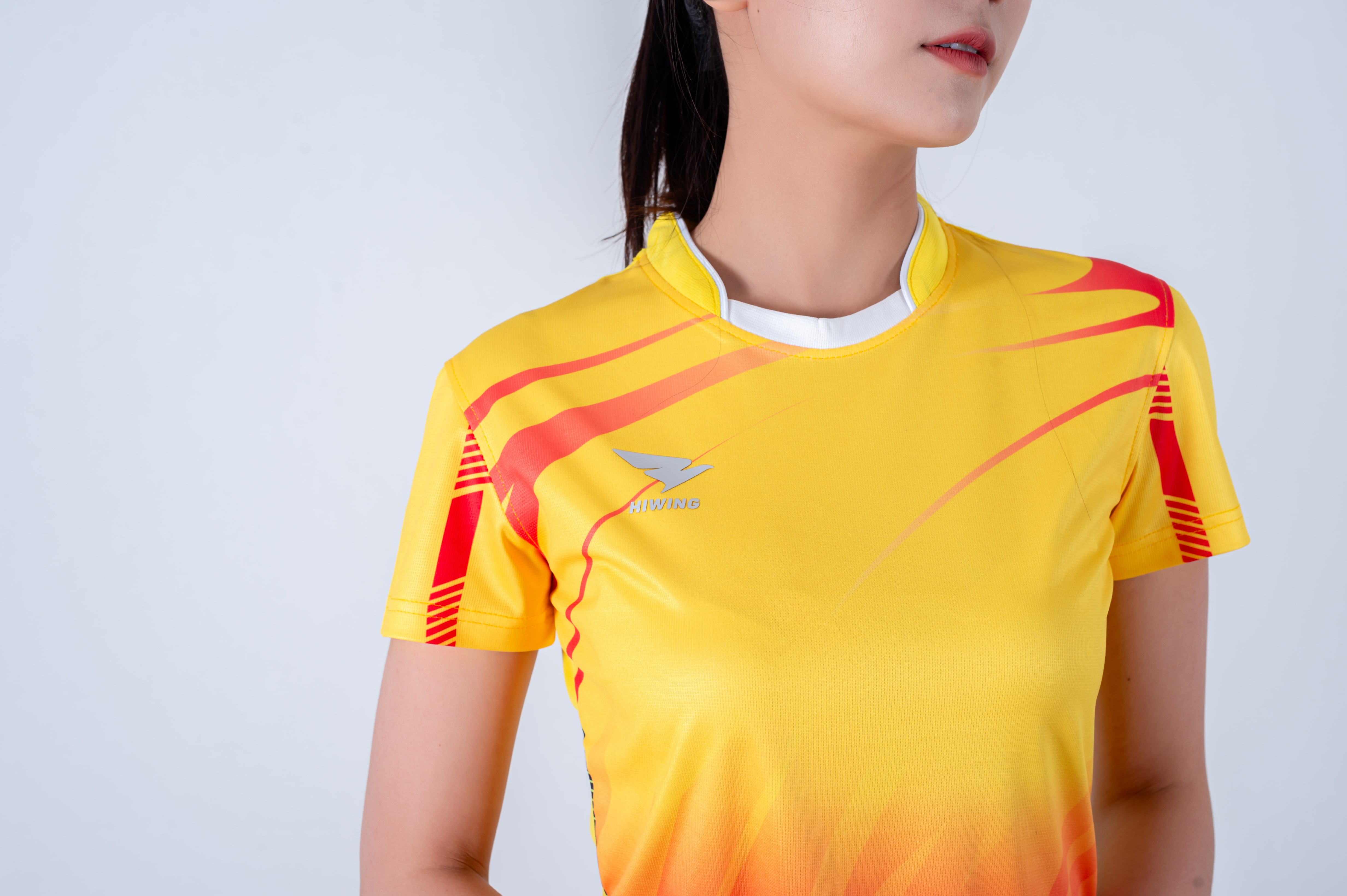 Áo bóng chuyền Nữ Hiwing Super 1 màu Vàng
