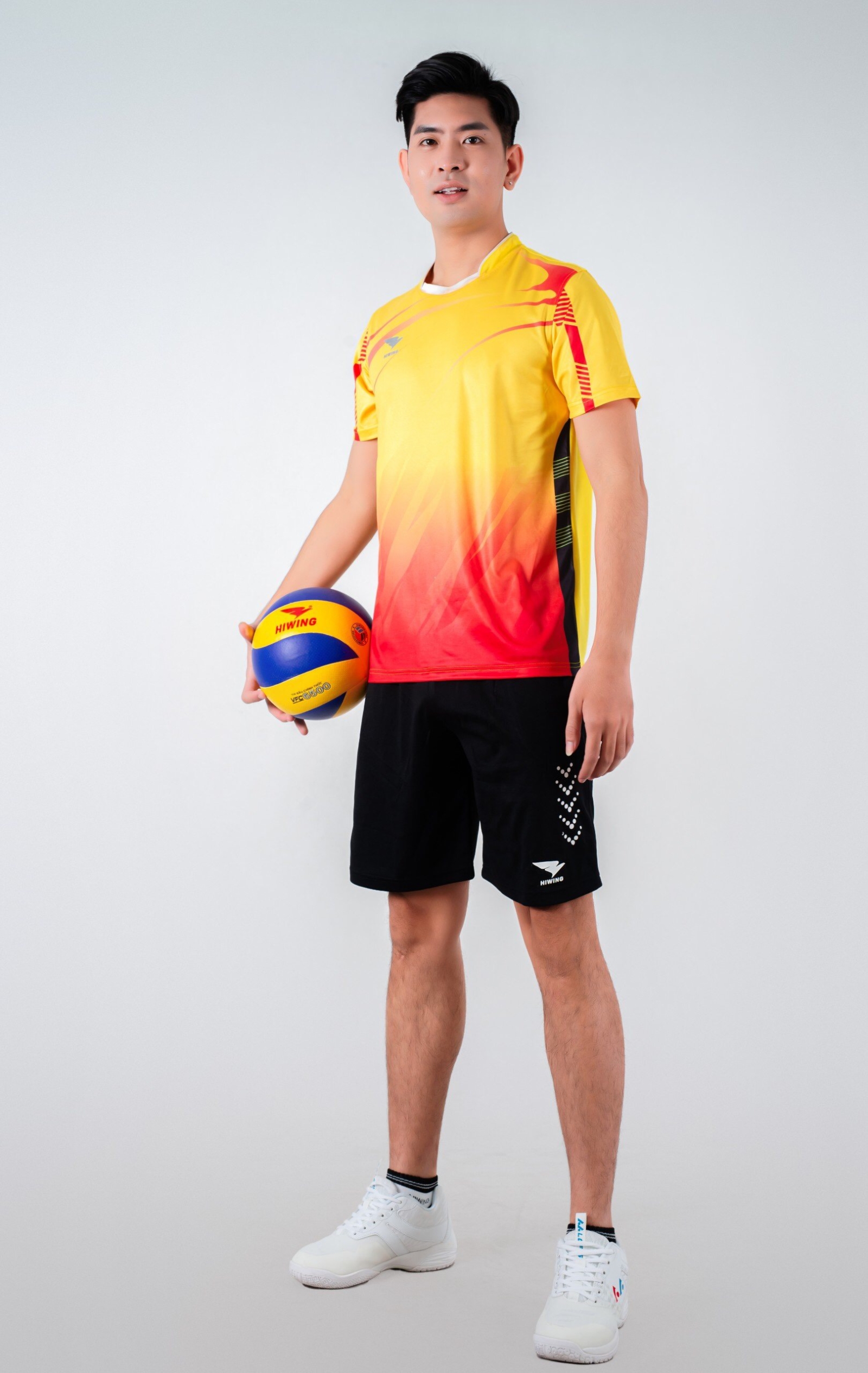 Áo bóng chuyền Nam Hiwing Super 1 màu Vàng