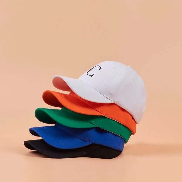 Mũ lưỡi trai và phụ kiện