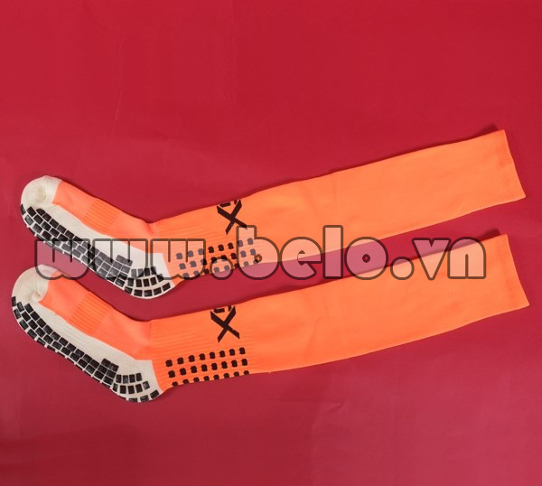Tất bóng đá chống trơn dài màu cam đậm chính hãng
