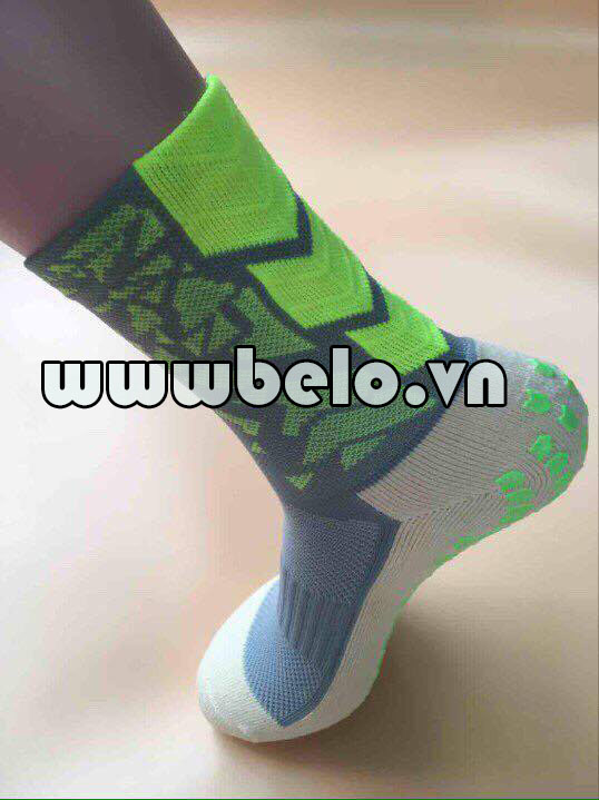 Tất bóng đá chống trơn TATA FOX 2017 màu chuối xám