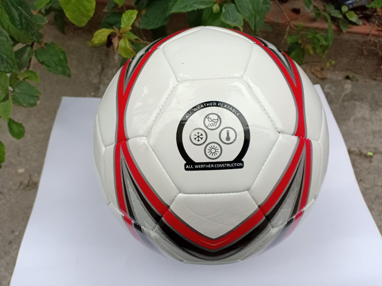 Quả Bóng đá France giá rẻ tập luyện màu trắng pha đỏ