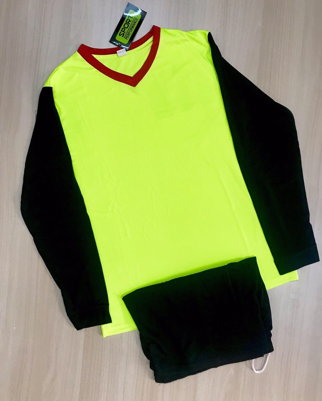 Áo thủ môn bóng đá màu Vàng chanh mẫu mới mùa 2020-2021