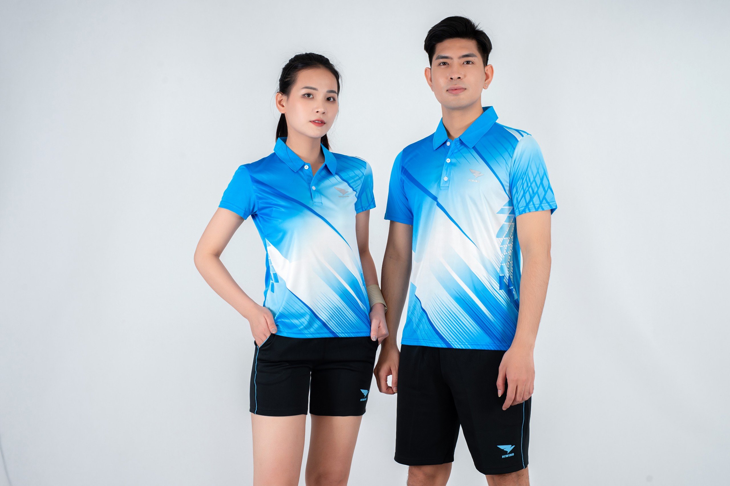 ÁO CẦU LÔNG NAM HIWING W7 MỚI NHẤT - MÀU XANH DA