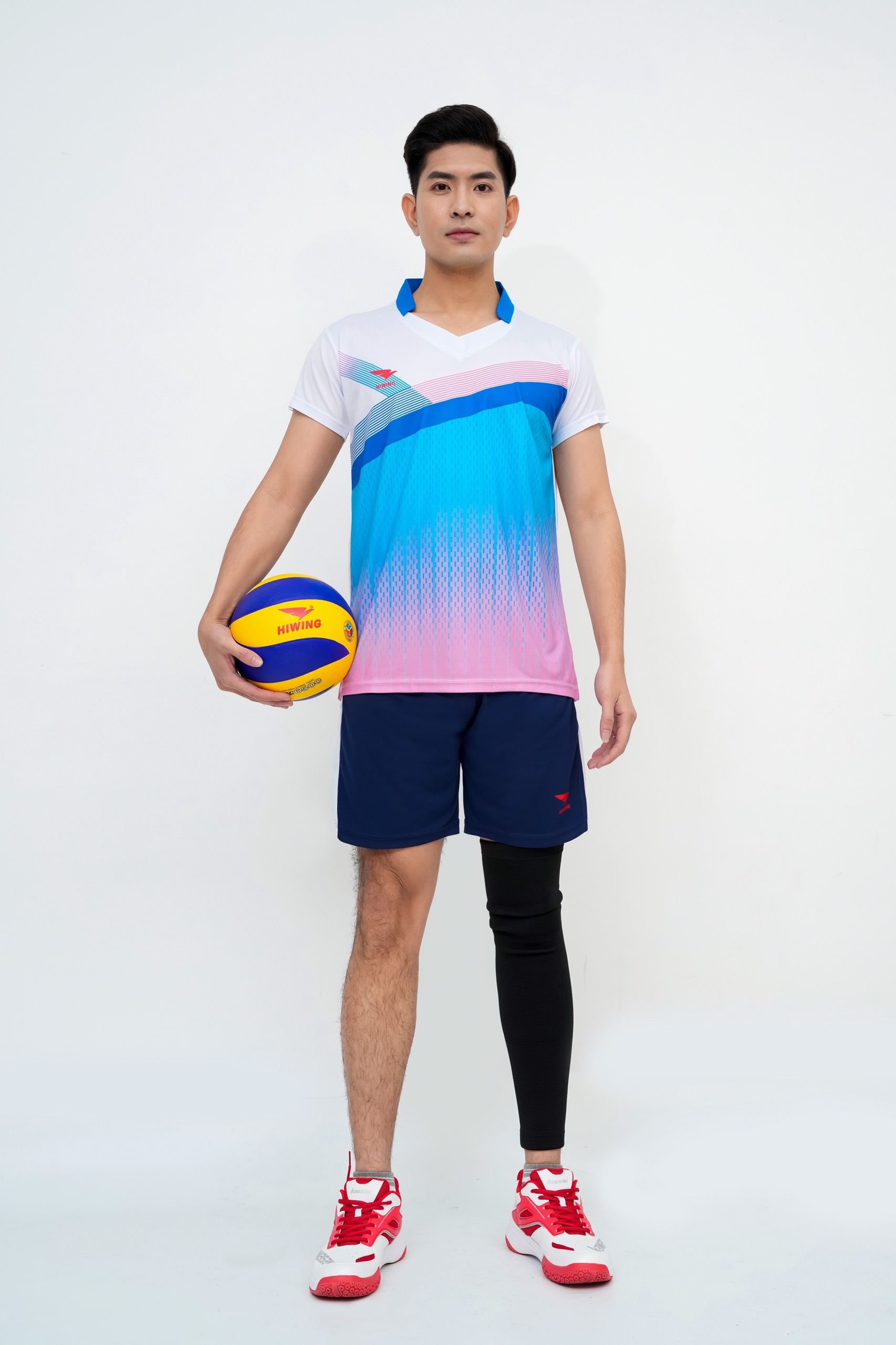 Top 5 áo bóng chuyền nam đẹp nhất 2023